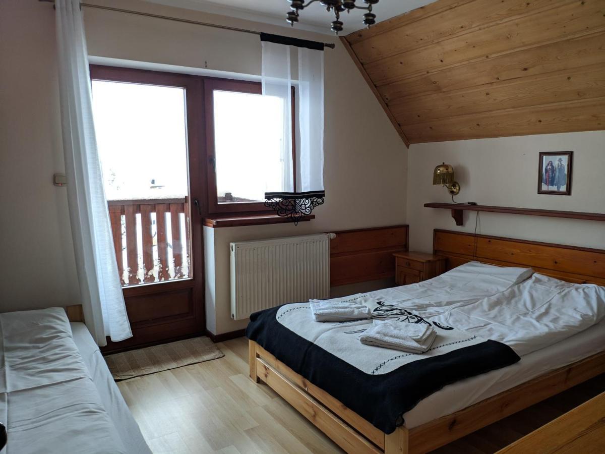 Dom Z Witrazami Apartment บุโควินา ทัตซานสกา ภายนอก รูปภาพ
