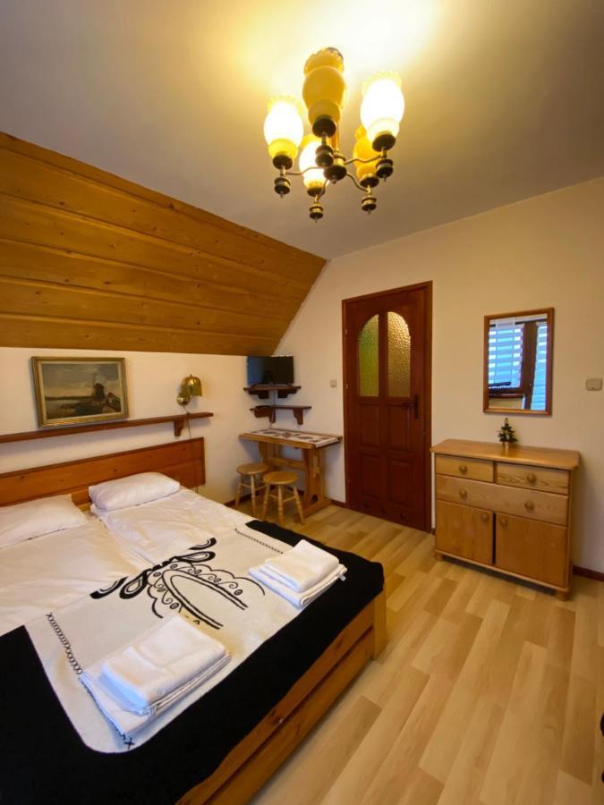 Dom Z Witrazami Apartment บุโควินา ทัตซานสกา ภายนอก รูปภาพ